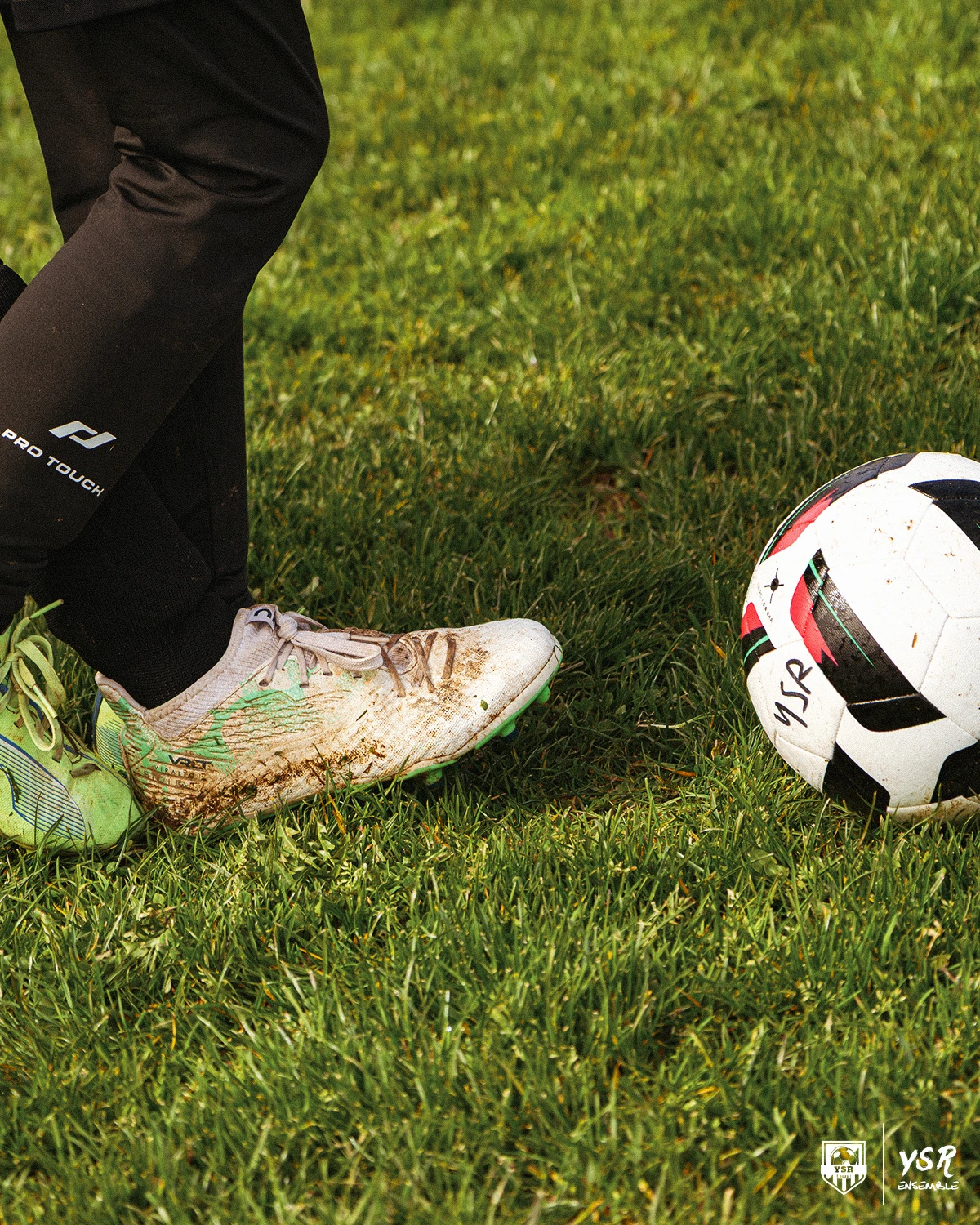 Duel à l'entraînement — Groupement YSR U8 / U9